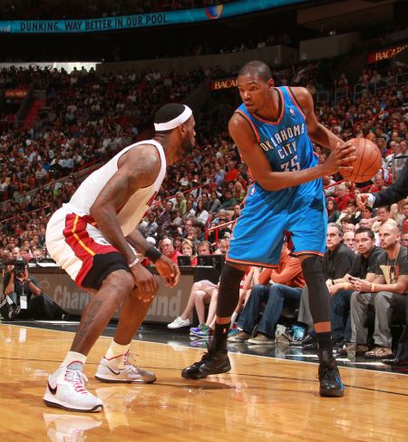 手的半诈唬 手的半诈唬