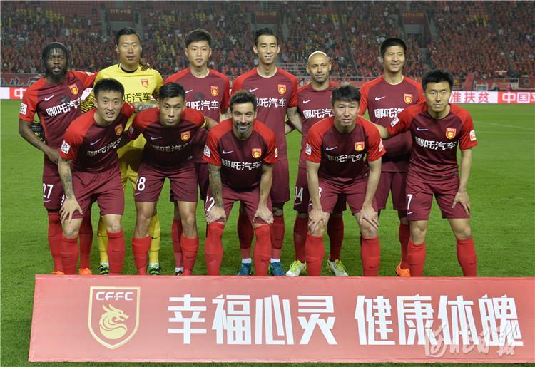 密集防守时